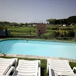 Vivenda Mendes * Outeiro (Vila Nova de Famalicao)