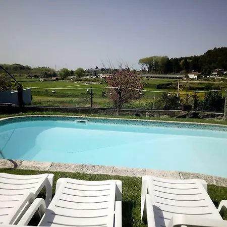 Vivenda Mendes * Outeiro (Vila Nova de Famalicao)