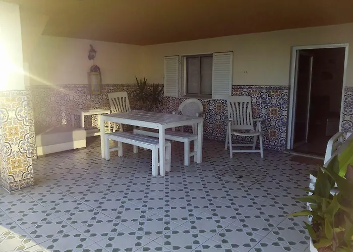 Vivenda Mendes Outeiro (Vila Nova de Famalicao)